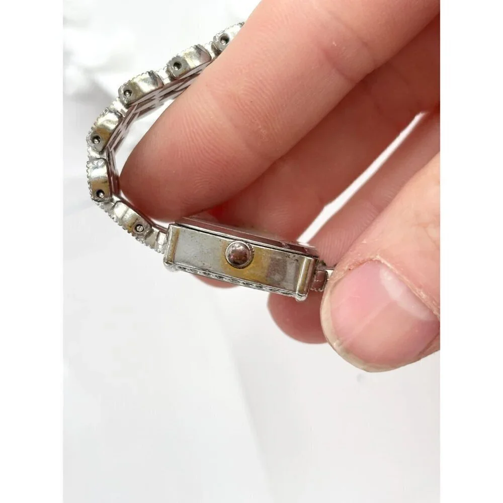 Embassy GEM9049L Marcasite Silver T Quartz Vintage Wristwatch - 14mm - WORKS!